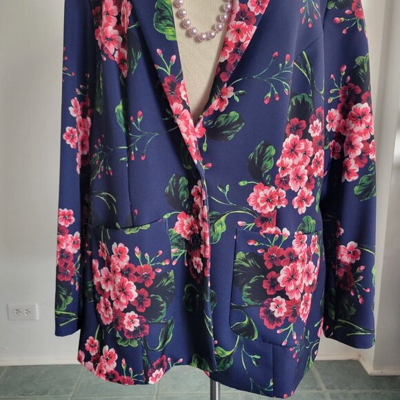 Eloquii Blue Floral Women’s Crepe Blazer (Size:16) - Picture 7 of 16